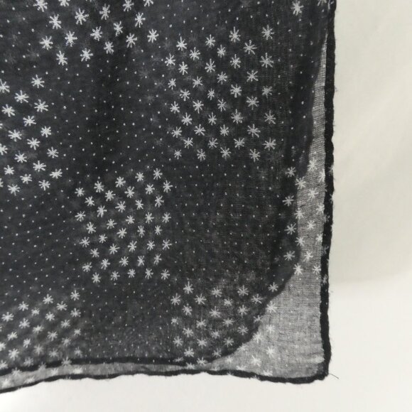 OSHKOSH B'GOSH | OS - one size | Cute Sheer Checked Stars and Dots Scarf - Picture 7 of 14